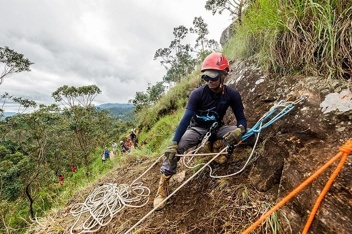 1 Hour Abseiling Activity in Ella - Photo 1 of 7